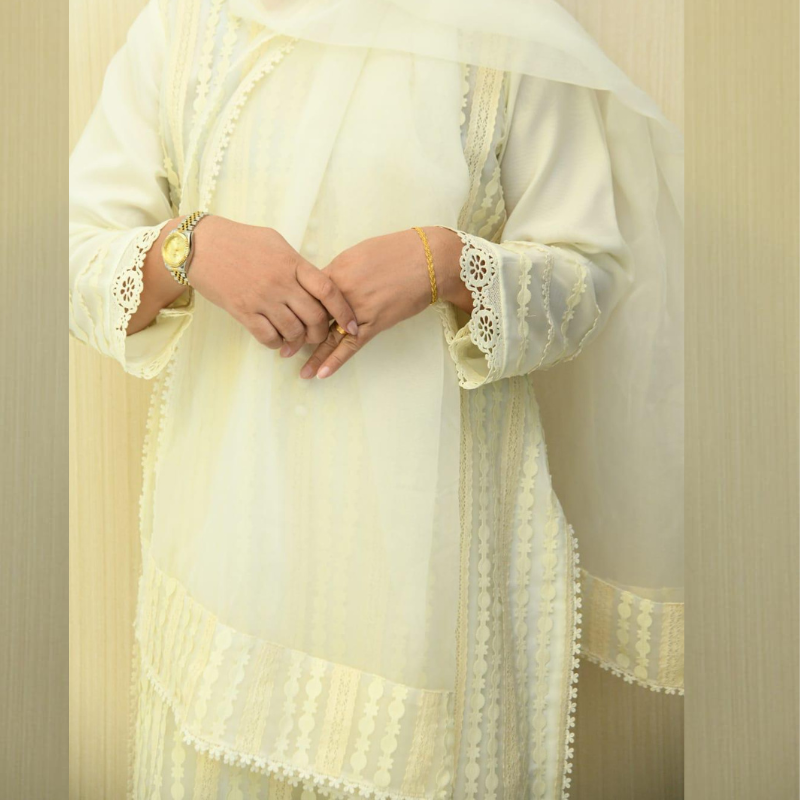 Luxury Qureshia Chiffon Stitched 3 Pcs Set