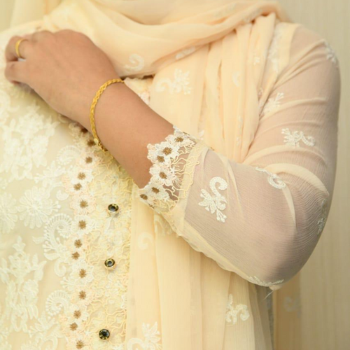 Apricot Chikankari