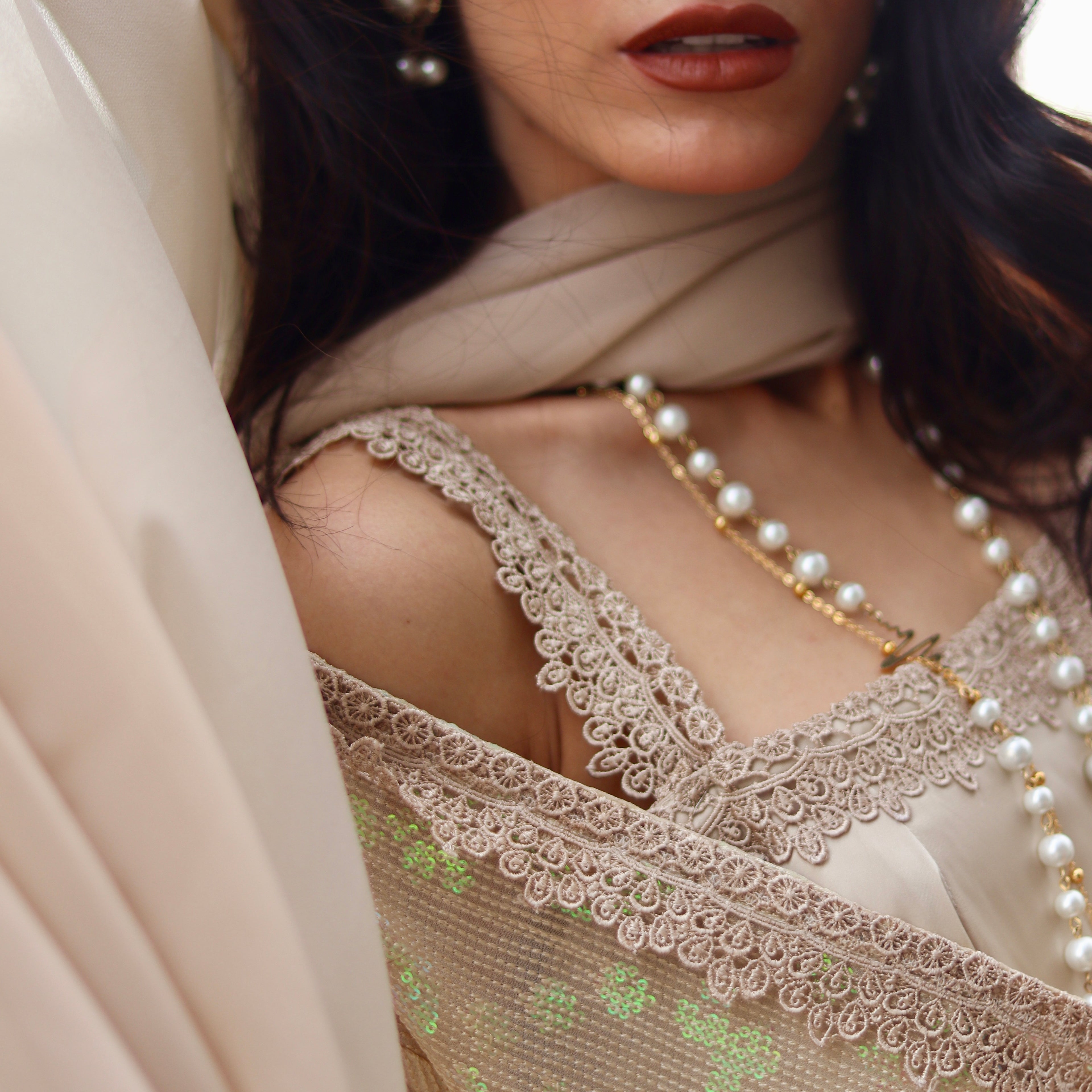 Layered Cape & Maxi Stitched 2 Pcs