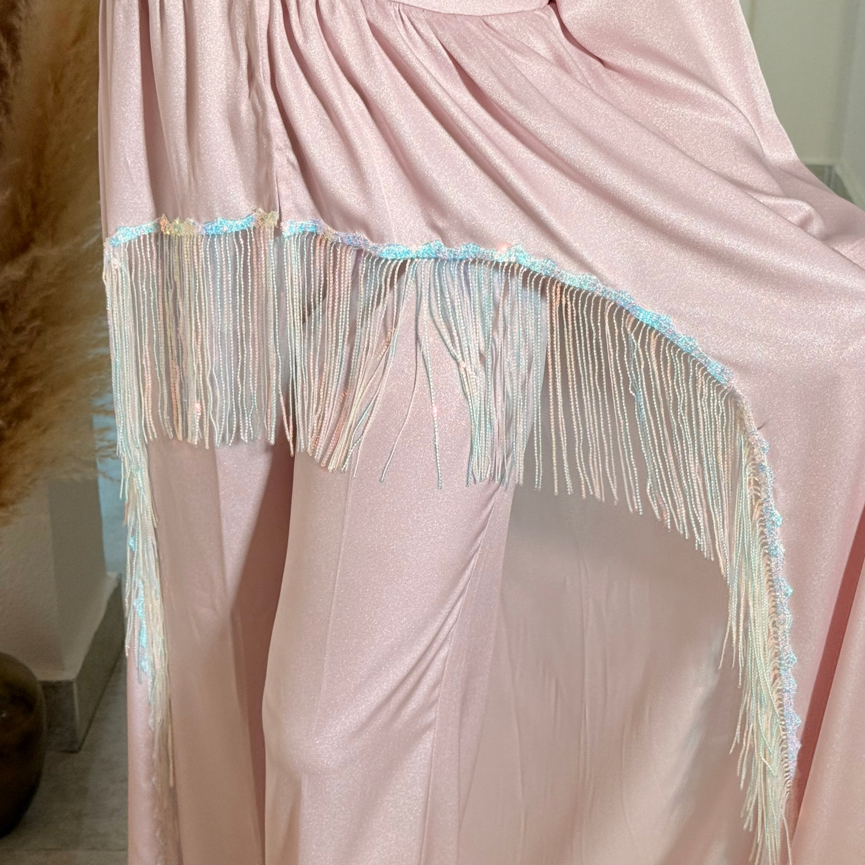 Pink Flared High-Waisted Pants with Deep V-Neck Top and inner (3-Piece Set)