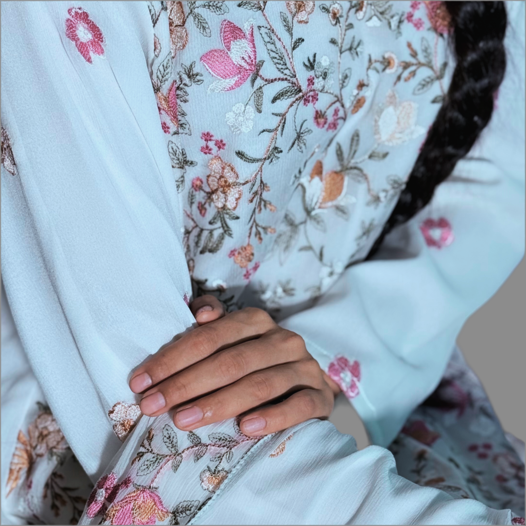 Zahra Bloom Chiffon Stitched 3 Pcs Set