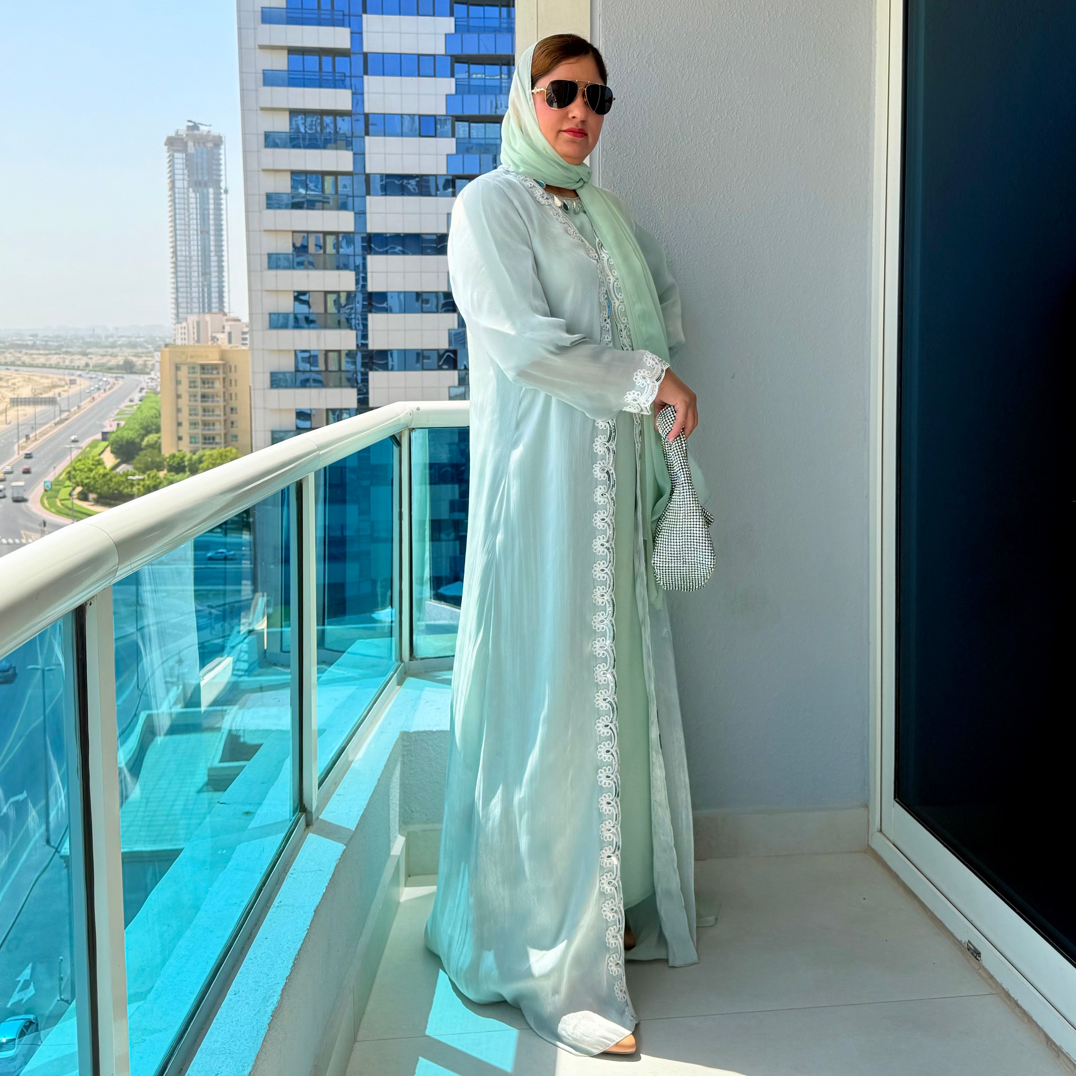 Gown & Glory Traditional Arab Elegance Stitched 2 Pcs