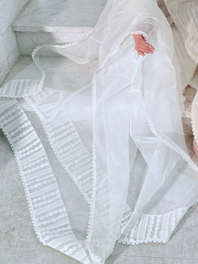 Trendy Luxury Lace design 3 piece dress