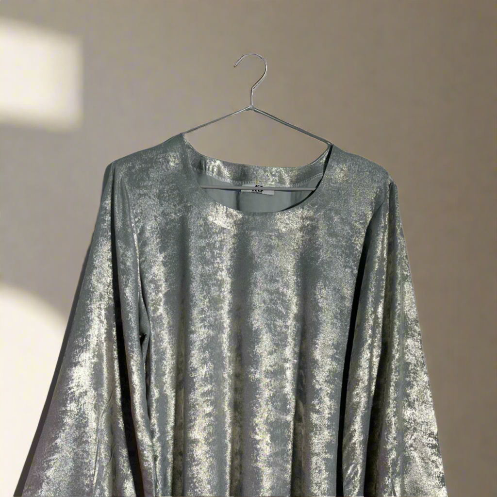 Synthetic Satin short Shirt with designed sleeves