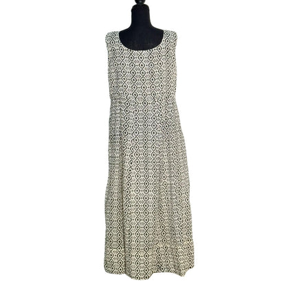 Mulmul Black and Cream Open Long Frock with Thread Work